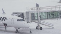 Walau kerap bersalju, Bandara Aomori melayani 20 penerbangan per hari (CNN)  