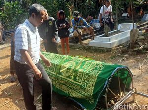 Kisah Tragis Bocah SD Sukabumi Tewas Tertusuk Pisau Dapur