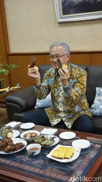 Diplomasi Kekinian Dubes Jepang, Menyasar Generasi Muda Indonesia