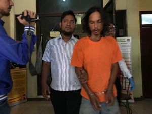 Aksi Keji Anton Gorok Istri karena Ajakan Bercinta Tak Dipenuhi