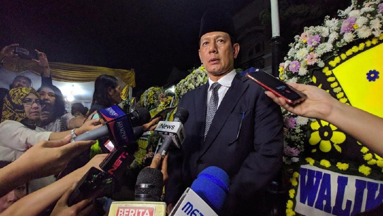 Kepala BNPB Kenang Diskusi Terakhir dengan Sutopo Soal Ancaman Gempa Kepala BNPB Kenang Diskusi Terakhir dengan Sutopo Soal Ancaman Gempa