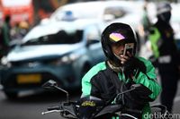 Ilustrasi Ojol parkir sembarangan