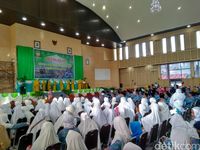 Masa Tunggu 8 Tahun, Kemenag Berangkatkan 265 Jemaah Haji Asal Mimika Papua