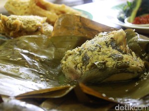Sedapnya Botok Ikan Nila dan Patin yang Gurih Dicocol Sambal Bawang