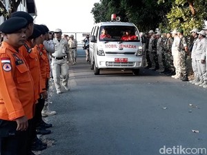 Tiba di Bandara Solo, Jenazah Sutopo Langsung Dibawa ke Boyolali