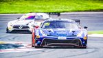 Aksi Rio Haryanto dan David Tjipto Geber Ferrari di Jepang