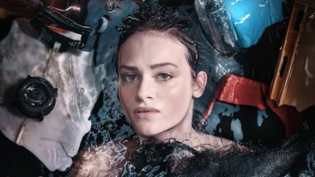 Mereka ingin semua orang memberi perhatian pada sampah di laut. Foto: Staudinger + Franke