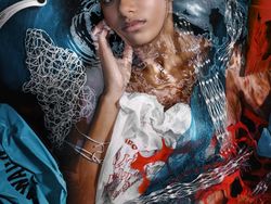 Potret Manusia dan Sampah Laut