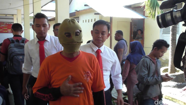 Diduga Korupsi Dana Desa Rp 192 Juta, Kades di Gorontalo Ditahan Diduga Korupsi Dana Desa Rp 192 Juta, Kades di Gorontalo Ditahan