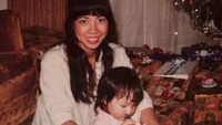 Beberapa waktu lalu, Olivia mengunggah foto dirinya bersama sang ibu. Dok. Instagram/oliviamunn