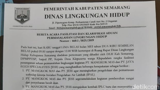 Iyuh...Air Sungai di Semarang Jadi Hitam, Bau dan Berlendir