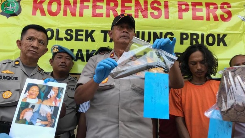 Istri Nolak Hubungan Badan, Pelaku Gorok Korban di Depan Anaknya Istri Nolak Hubungan Badan, Pelaku Gorok Korban di Depan Anaknya