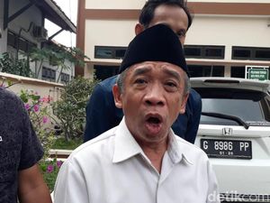 Qomar Masih Menolak Dibui 17 Bulan Karena Memalsukan SKL Doktor