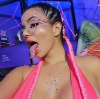 Amaranta Hank namanya jadi sensasi setelah menjadi bintang film dewasa di 2017. Wanita 26 tahun itu sebelumnya bekerja sebagai wartawan. Secara mengejutkan, ia beralih profesi menjadi bintang porno.  Foto: Instagram