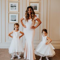 Selain lebih menguntungkan, kini Noor hanya bekerja 15 jam seminggu sehingga punya lebih banyak waktu dengan anak-anak. Apalagi sang suami juga bekerja secara online sehingga keluarga lebih sering liburan Foto: Instagram @mumprenoor