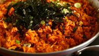 Kimchi Bokkeumbap hingga Hoedeopbap, Ini 5 Olahan Nasi Enak Khas Korea