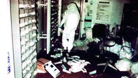 Selanjutnya kecelakaan nuklir terjadi di sebuah pabrik kecil pengolahan uranium di Prefektur Ibaraki, Jepang, pada 30 September 1999 silam. Kecelakaan tersebut disebabkan dari campuran bahan bakar yang tidak tepat hingga membuat terjadinya ledakan kilat biru dan tersebarnya radiasi ke permukiman warga Jepang. Istimewa/Chris Wattie/ Reuters.