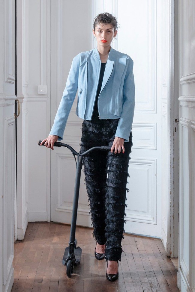 Koleksi fall winter 2019 dari desainer Didit Hediprasetyo yang ditampilkan di situs Vogue Prancis. Foto: dok. Didit Hediprasetyo.