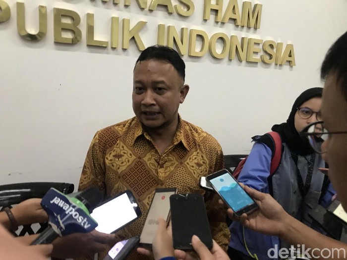 Komisioner Komnas HAM Bidang Pengkajian dan Penelitian, Choirul Anam (Rolando Fransiscus Sihombing/detikcom)
