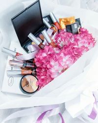 Buket makeup yang tengah viral