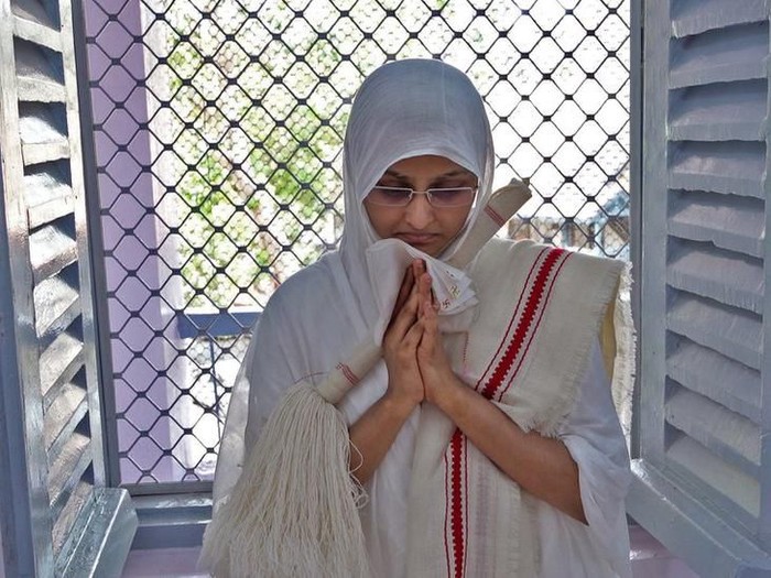 Agama Jain di India : Mengapa anak-anak muda ini menolak kenikmatan dunia?