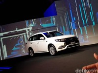 Dibanderol Rp 1 Miliaran, Ini Teknologi Ditawarkan Outlander PHEV