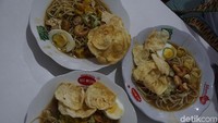 Mie dengan kuah kental bercampur rempah-rempah pun sangat menggoyang lidah (Shinta Angriyana/detikcom)  
