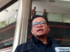 Usman Hamid Datangi Polda Metro, Minta Ananda Badudu Dibebaskan