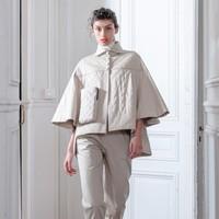 Koleksi fall winter 2019 dari desainer Didit Hediprasetyo yang ditampilkan di situs Vogue Prancis. Foto: dok. Didit Hediprasetyo.