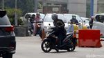 Jangan Ditiru! Aksi Pemotor Lawan Arus Demi Persingkat Waktu