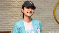 Mikha Tambayong akan melanjutkan studi S2 nya. Foto: Noel/detikFoto