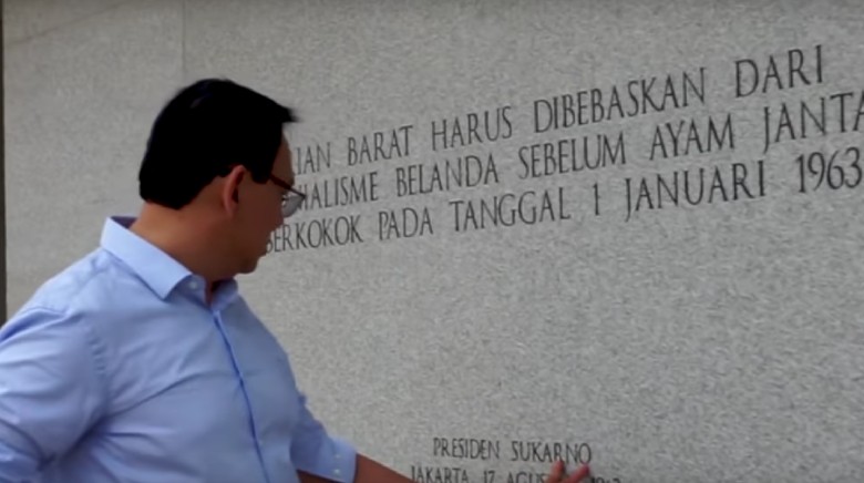 Ngevlog di Lapangan Banteng, Ahok Cerita soal KLB Pengembang Ngevlog di Lapangan Banteng, Ahok Cerita soal KLB Pengembang