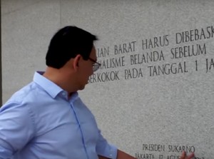 Ngevlog di Lapangan Banteng, Ahok Cerita soal KLB Pengembang