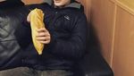 Yuk Intip Pose Menggemaskan Noah Scnapp Saat Makan Ini