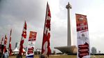 Mengintip Persiapan Panggung HUT Bhayangkara di Monas