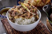 Jepang Punya Donburi hingga Kamameshi, 5 Olahan Nasi yang Pulen Gurih