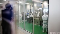 Permasalahan di kanker adalah pengobatannya karena tidak tahu penyebabnya serta berlipat ganda hingga 10 pangkat delapan dengan kecepatan yang luar biasa. Setiap organ tubuh kita bisa terkena kanker, dan memerlukan obat dasar untuk mematikan sel-sel kanker. 