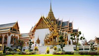 Begini penampakan Istana Grand Palace yang didirikan pada 1782 di Thailand. Istimewa/Bertlmann/Getty Images.