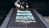 Para penggemar film tentunya ingat dengan credit title ikonik dari Star Wars, ternyata ini cara mereka membuatnya. Dok. Ist