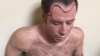Demi mengejar detail, tim produksi sampai membuat tiruan bentuk tubuh dan wajah John Travolta di film Face/Off. Dok. Ist