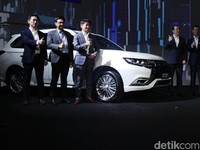 Dibanderol Rp 1 Miliaran, Ini Teknologi Ditawarkan Outlander PHEV