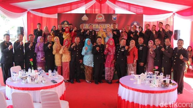 Polres Lamongan gelar syukuran HUT ke-73 Bhayangkara/