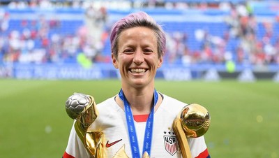 Sosok Megan Rapinoe yang Melawan Diskriminasi Wanita dalam Dunia Sepakbola
