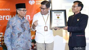 Rumah Zakat Raih MURI
