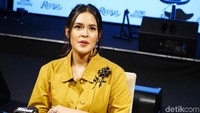 Raisa merasa bangga bisa menjadi ibu, karena itu merupakan pekerjaan yang sangat sulit. Pool/Palevi S/detikFoto.