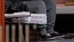 Serunya Louis Tomlinson Eks One Direction, Saat Ngopi dan Sarapan