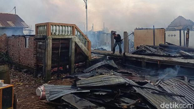 Kebakaran di Kertapati, Palembang, Rabu (10/7/2019)