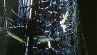 Demi menghasilkan teror yang nyata, film Labyrinth membuat ratusan tangan dari lateks untuk sebuah adegan. Dok. Ist