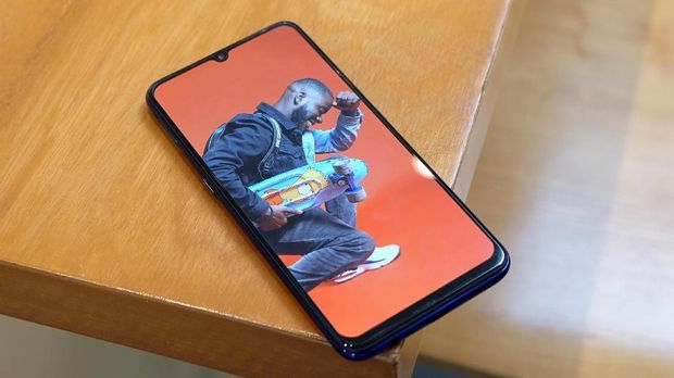 vivo S1: Desain dan Layar Menawan, Harga Rp 3 Jutaan