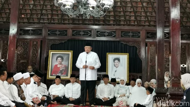 SBY Tulis Memoar, Ungkap Cerita Hari-hari Terakhir Bersama Ani Yudhoyono SBY Tulis Memoar, Ungkap Cerita Hari-hari Terakhir Bersama Ani Yudhoyono